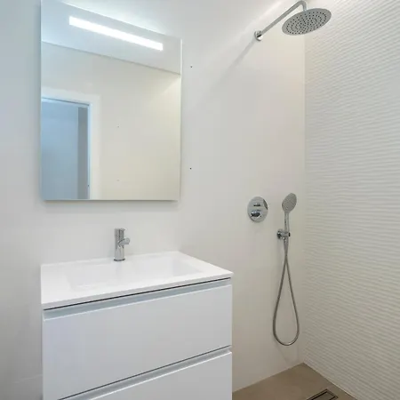 Ground-floor In Elite Area Of Apartment Faro