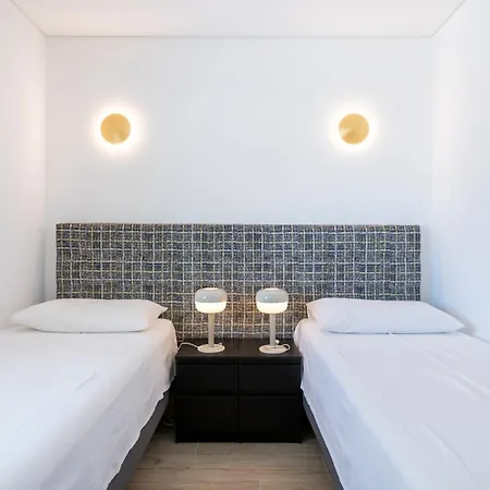 Ground-floor In Elite Area Of Apartmán *