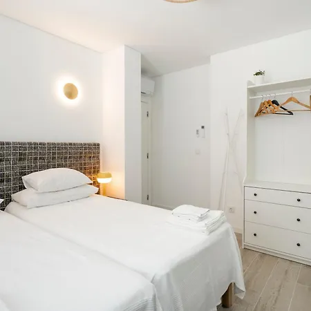 Ground-floor In Elite Area Of Apartment *