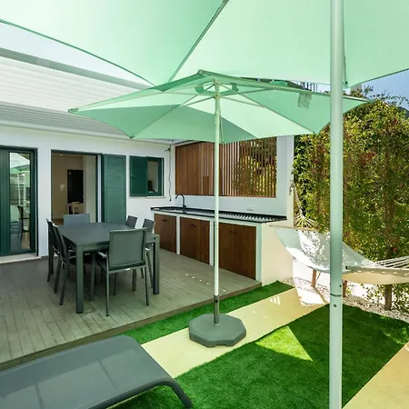 Ground-floor In Elite Area Of Apartmán *